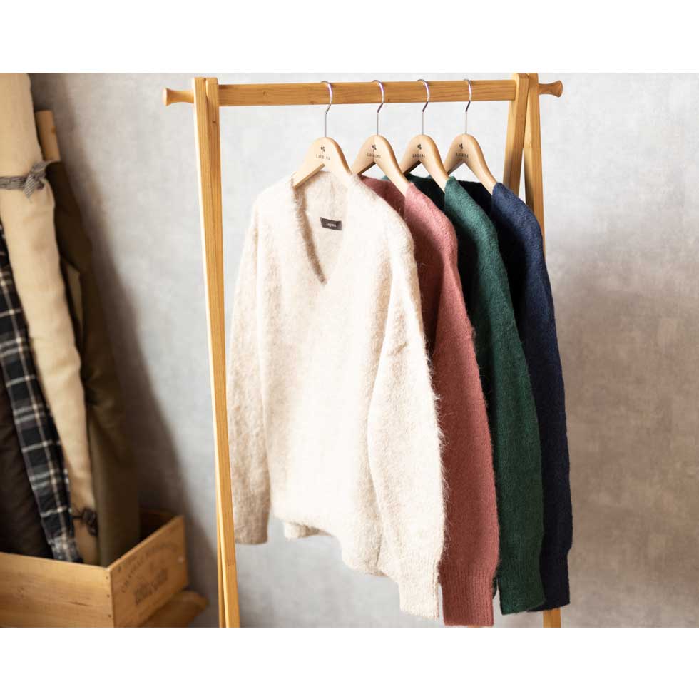 スリアルパカ混 ブークレー Vネックプルオーバー 軽くあたたか 全4色 M〜L