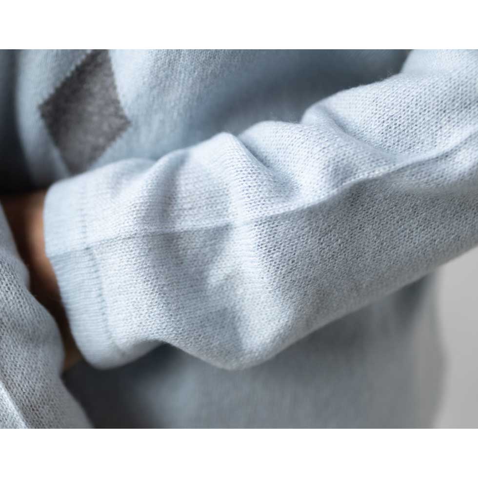 カシミヤ100% ダイヤ柄ハイネックプルオーバー 全3色 M〜L