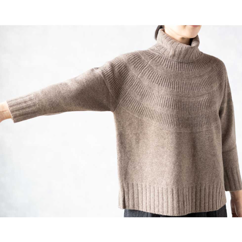 ヤク100% オフタートルネック ラグランセーター 全4色 M〜L
